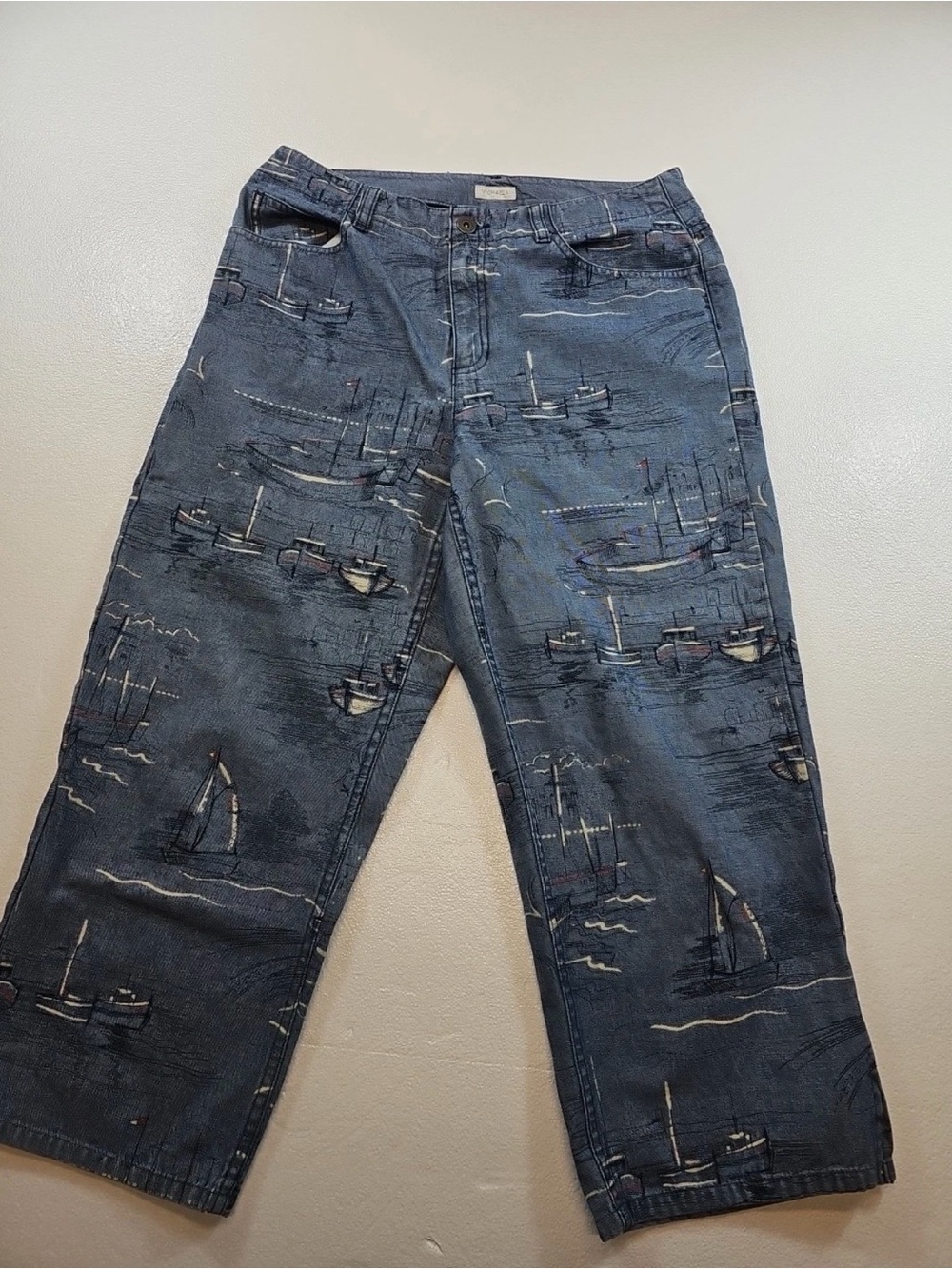 Liz Claiborne Navy Sailboat-Print Capris